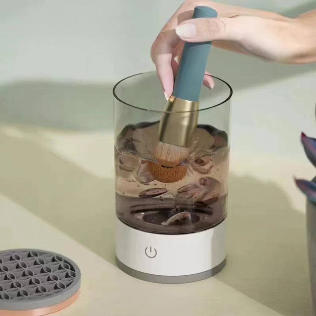 Limpiador automático para Brochas de Maquillaje 🖌️✨